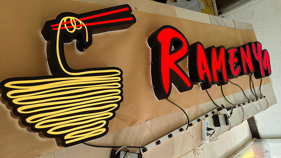 Front and backlit channel letters speedy